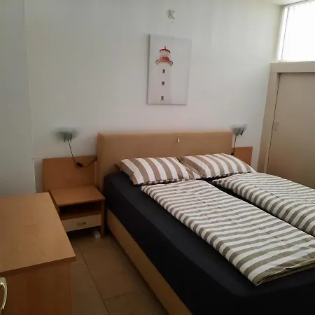 Lejlighed +/- 5 Minutes To Sea, Self Checkin